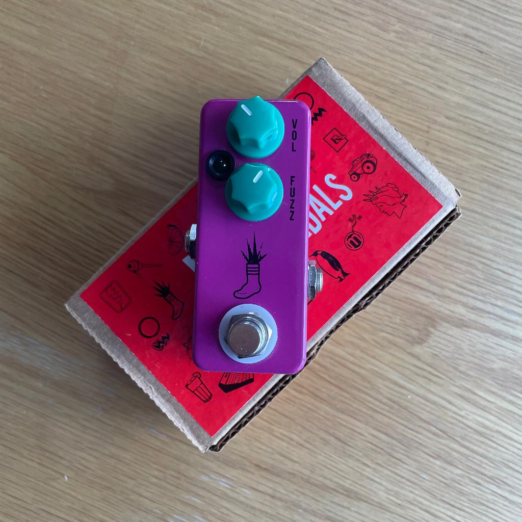 JHS Mini Foot Fuzz, Musique & Instruments, Effets, Envoi