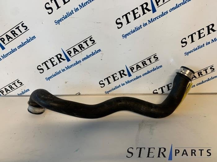Tuyau radiateur d'un Mercedes E-Klasse, 3 mois de garantie, Utilisé, -, -