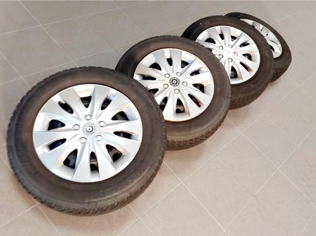 Roues hiver 195/65-15 VW Golf, entraxe 5x112, Autos : Pièces & Accessoires, 15 pouces, Pneus et Jantes, Pneus hiver, Enlèvement