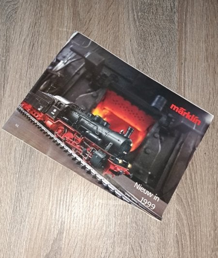 Märklin catalogus 1999, Ophalen of Verzenden, Gebruikt, Boek, Tijdschrift of Catalogus, Märklin
