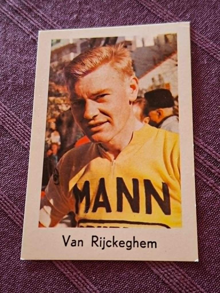 Prentje/Chromo : Daniël Van Rijckeghem / Mann-Grundig, Collections, Enlèvement ou Envoi, Utilisé, Affiche, Image ou Autocollant