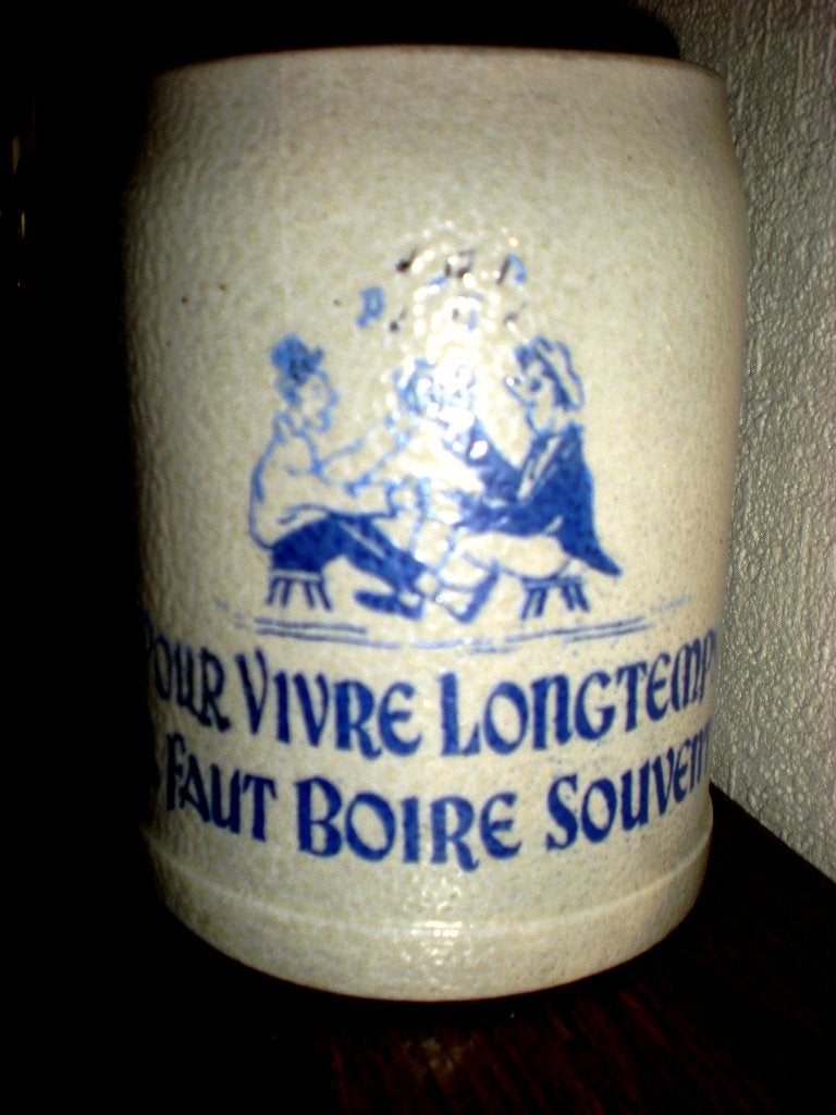 Mok „Pour vivre longtemps...”, Verzamelen, Biermerken, Zo goed als nieuw, Pul(len), Ophalen of Verzenden