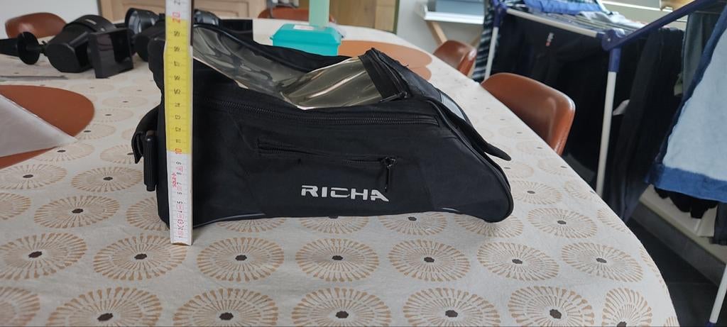 Moto tanktas Richa magnetisch., Enlèvement