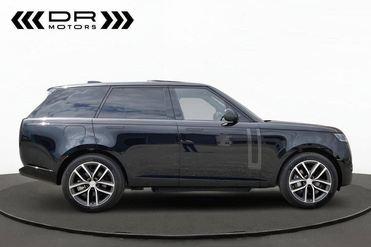 Land Rover Range Rover P550e PHEV  HSE - NEW - ON STOCK - C, Auto's, 0 min, 0 kg, Bedrijf, 407 kW