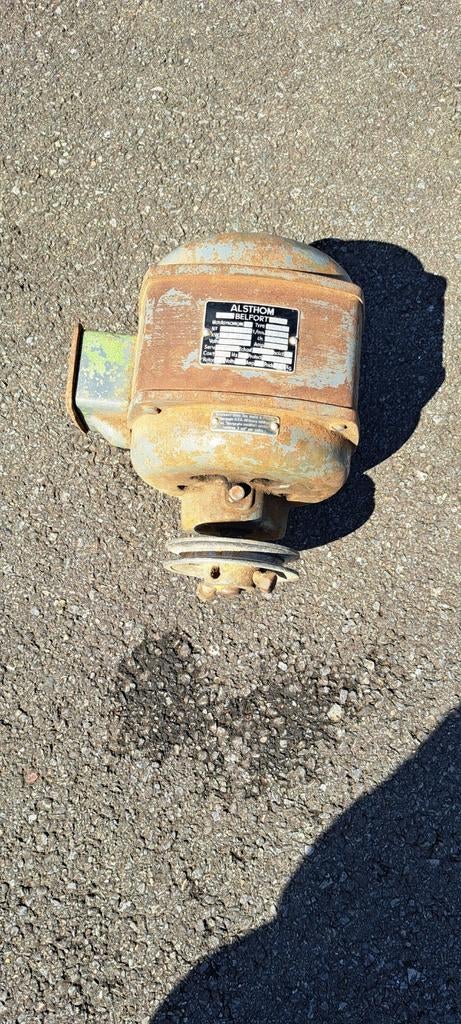 Alsthom Belfort Electro motor 1956, Doe-het-zelf en Bouw, Gereedschap | Overige machines, Ophalen