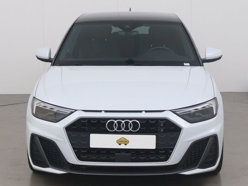 Audi A1 Sportback 40 tfsi s line s tronic 207 AT, Auto's, Automaat, https://public.car-pass.be/vhr/b58ee129-ea4a-46be-991a-e8c56a514545