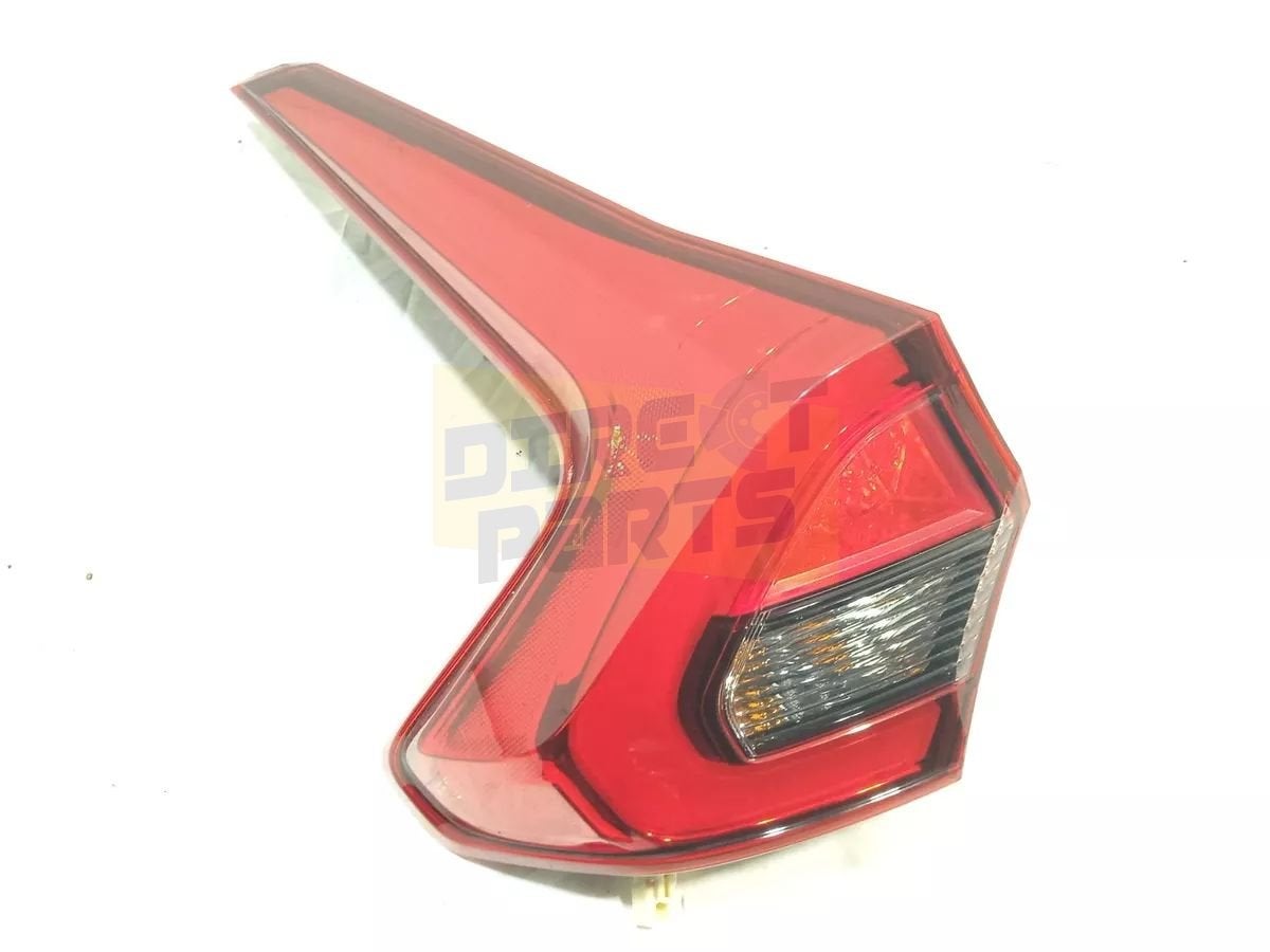 Mitsubishi Eclipe Cross achterlicht Links Origineel! 8330B01, Neuf, -, -, Mitsubishi