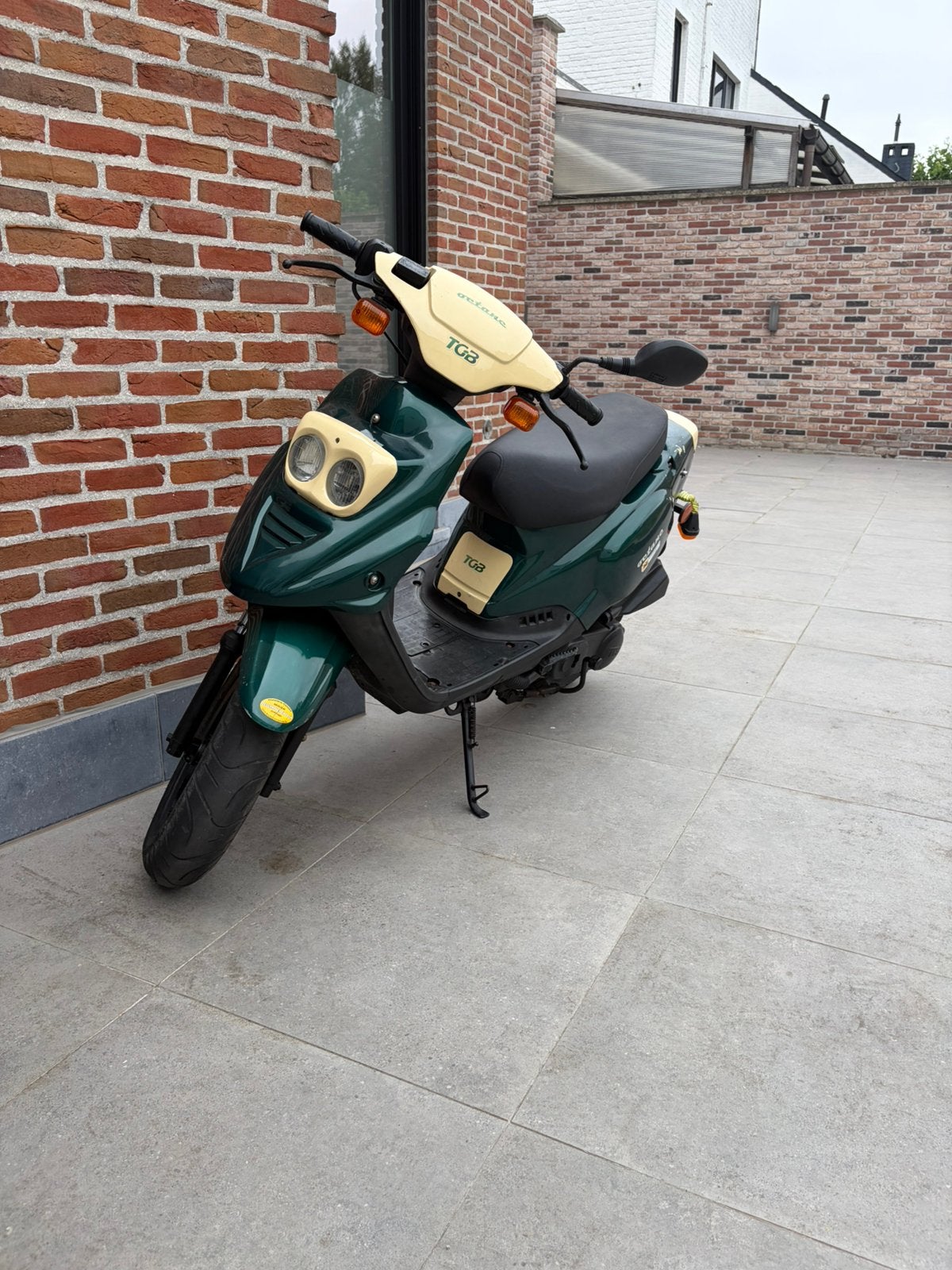 TGB 4 temps, Vélos & Vélomoteurs, Scooters | Yamaha, Autres modèles, Enlèvement ou Envoi, Comme neuf, Essence
