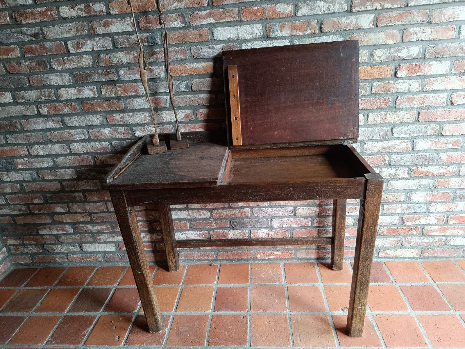 Lessenaar, Antiek en Kunst, Ophalen