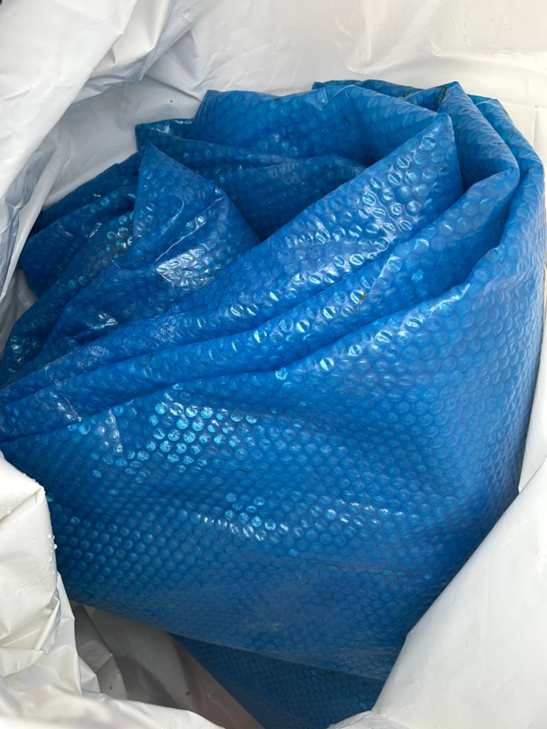 Bâche à bulles solaire Bestway 600 x 350 cms, Tuin en Terras, Zwembaden, Ophalen, Gebruikt, Minder dan 80 cm, 300 cm of meer