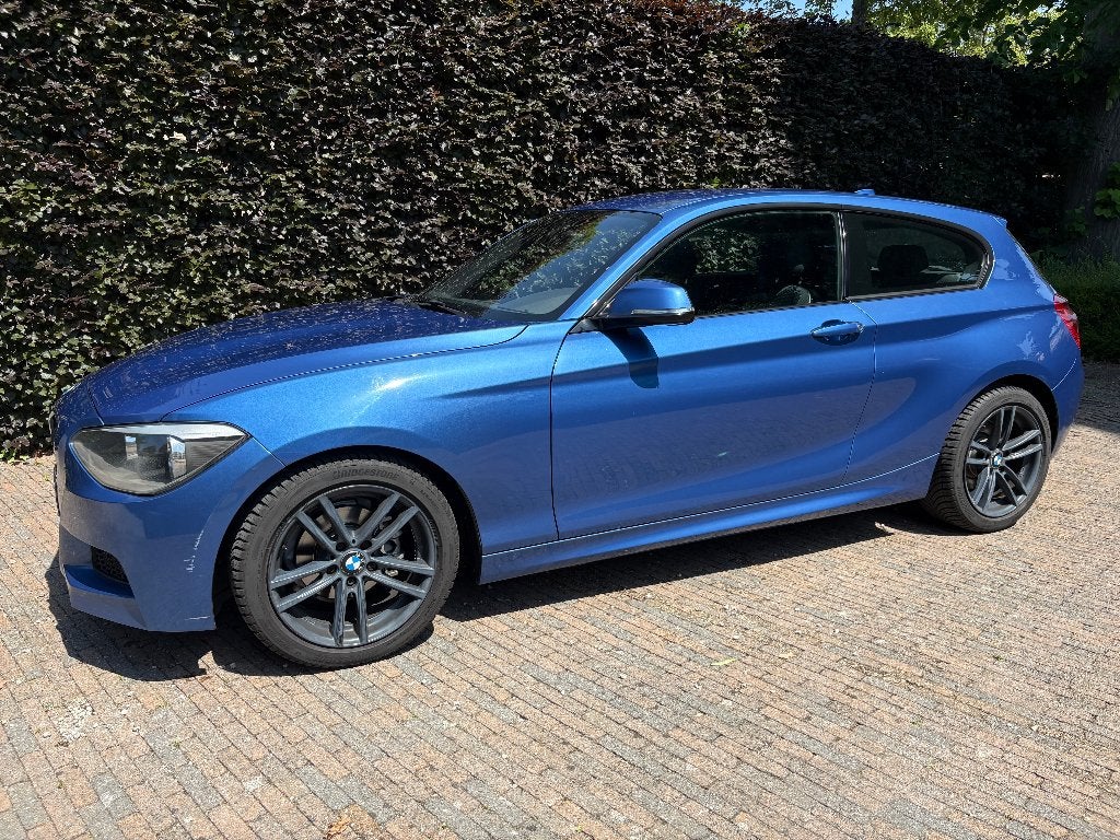 auto, Auto's, 4 cilinders, Blauw, Alcantara, 131 g/km