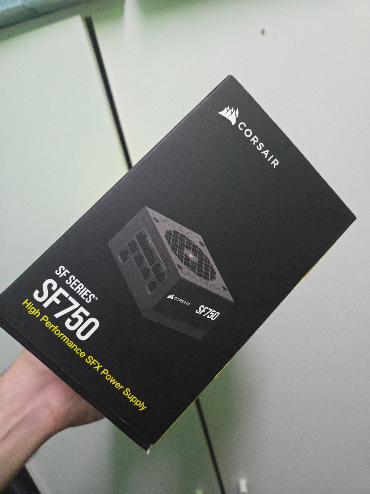 Corsair sf750 sfx power supply, Computers en Software, Interne voedingen, Ophalen, Zo goed als nieuw