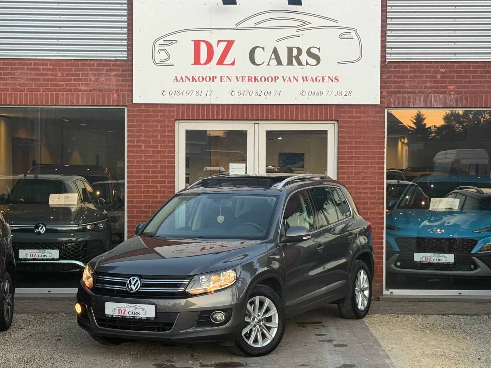 VOLKSWAGEN TIGUAN 2.0 TDI 110PK |NAVI | TOIT PANO | CUIR |, Autos, Volkswagen, Cuir, Argent ou Gris, Euro 6, Entreprise
