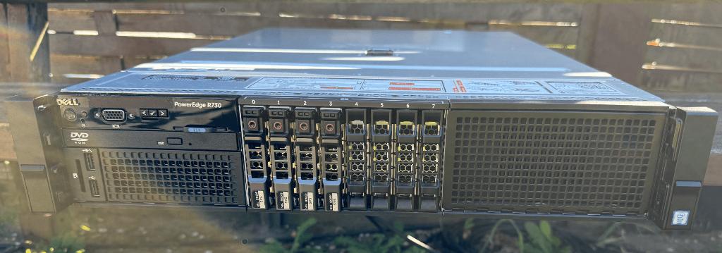 Dell Poweredge R730 - complete server, Computers en Software, Servers, Gebruikt, 3 tot 4 Ghz, Ophalen