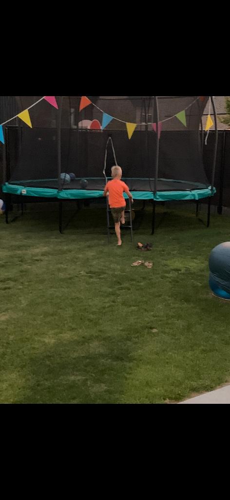 Trampoline salta, Kinderen en Baby's, Speelgoed | Buiten | Trampolines, Ophalen