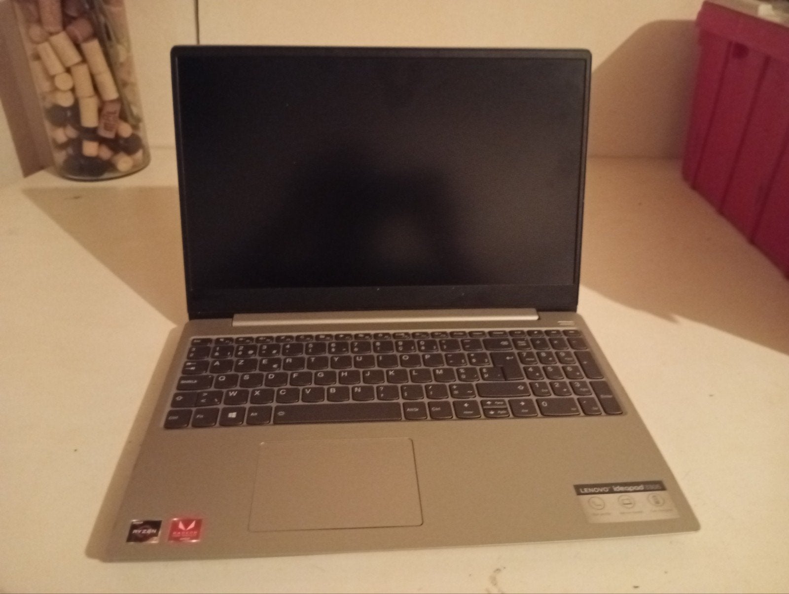 Lenovo ideapad 330S-15ARR, Computers en Software, Windows Laptops, Gebruikt, Met videokaart, 1,128TB, 8 GB