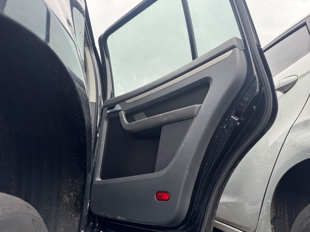 PORTE DROITE ARRIÈRE Touran (1T1 / T2) (|1T0833056R|), Autos : Pièces & Accessoires, Volkswagen, Volkswagen AG, Utilisé, Kundenbetreuung@volkswagen.de