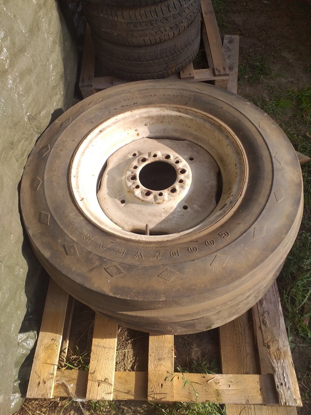 2 voorwielen ford traktor, Zakelijke goederen, Ophalen