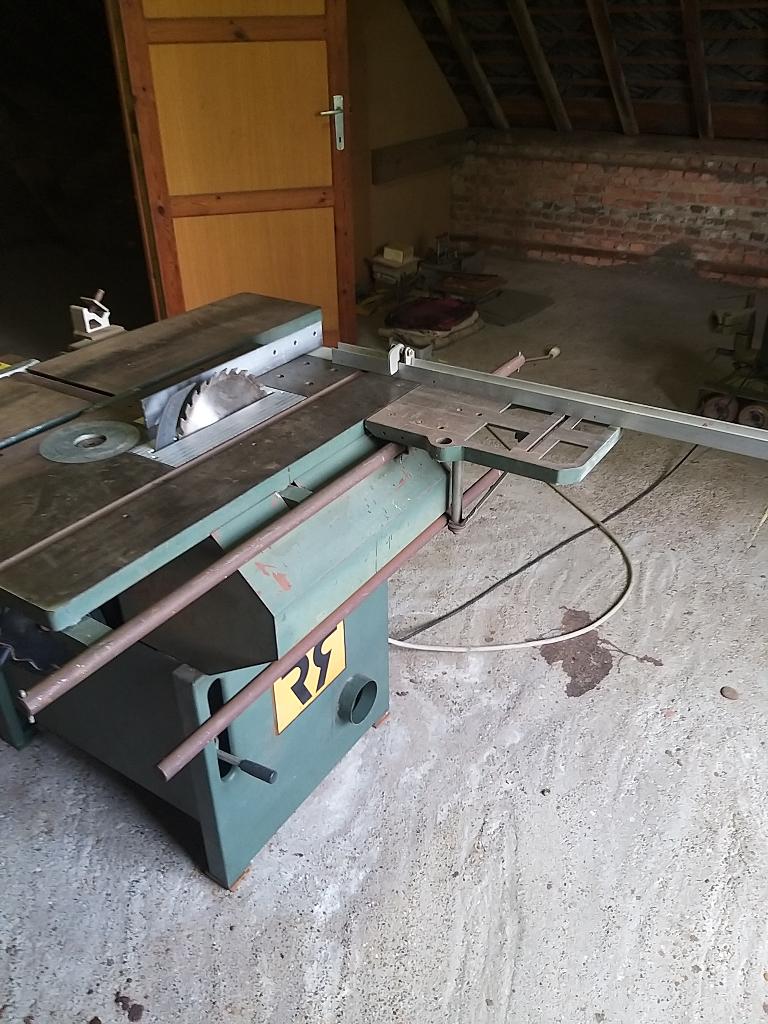 Houtbewerkingsmachine, Diensten en Vakmensen, Schrijnwerkers en Meubelmakers, Deuren of Kozijnen, Keukens, Meubels, Schrijnwerk of Zaagwerk