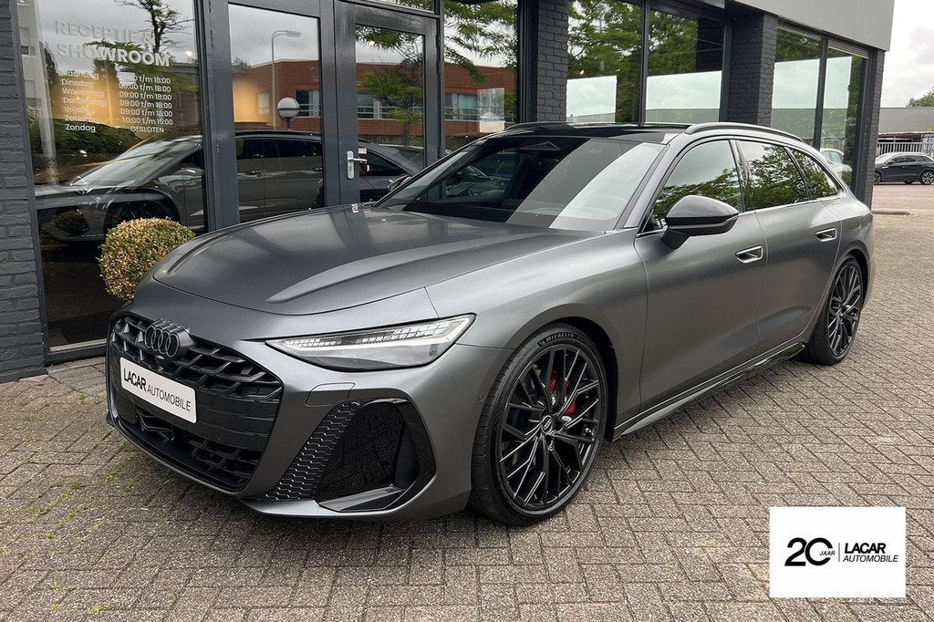 Audi A6 Avant e-hybrid Quattro Tech Pro I Luchtv. I Mat PPF, Auto's, Automaat, Zwart, 4 cilinders, 1984 cc