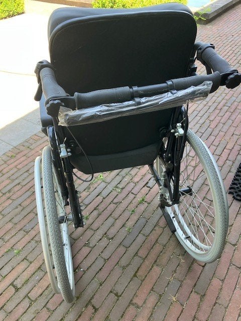 fauteuil roulant, Divers, Chaises roulantes, Enlèvement, Comme neuf