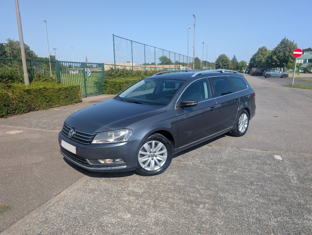 Passat Variant 2013 Euro5 - CC - Verwarmde zetels - Pano, Autos, Volkswagen, Cuir, Euro 5, Achat, Boîte manuelle