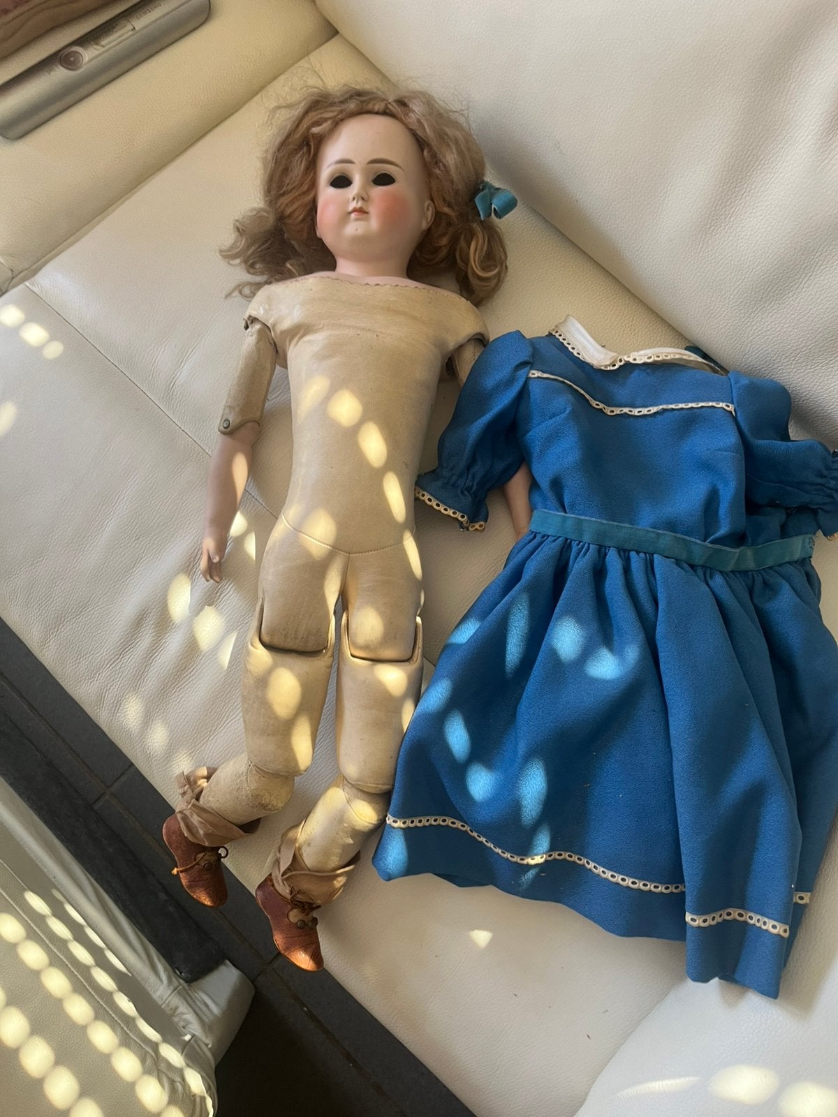Poupée tête en porcelaine 1900 60 65 cms ketsner ?, Enlèvement ou Envoi, Comme neuf, Poupée
