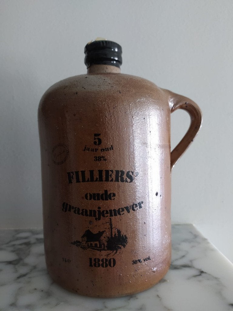 Filliers 5 jaar oude graanjenever, Enlèvement