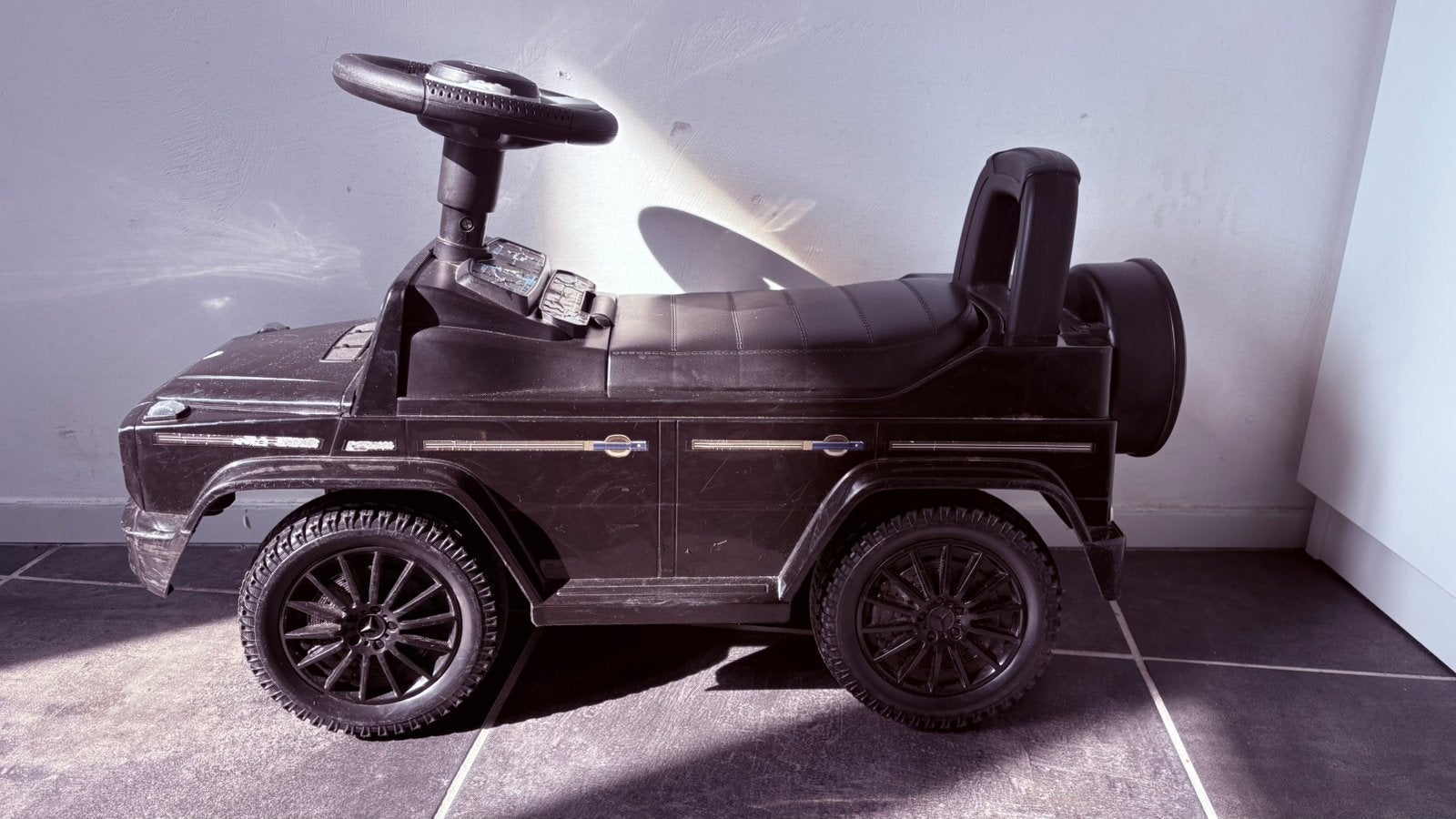Stoere Mercedes G-Klasse Loopauto (Zwart) In Perfecte Staat!, Kinderen en Baby's, Ophalen, Zo goed als nieuw