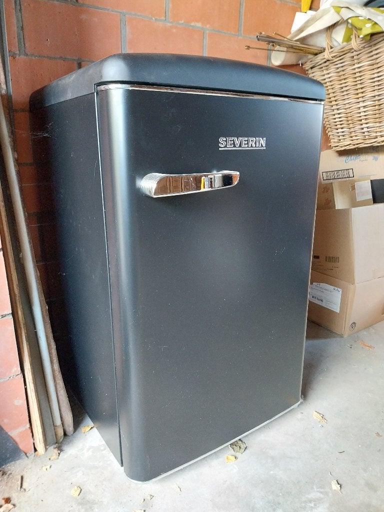 Koelkast Severin, Elektronische apparatuur, Zo goed als nieuw, Energieklasse A of zuiniger, 45 tot 60 cm, Met vriesvak