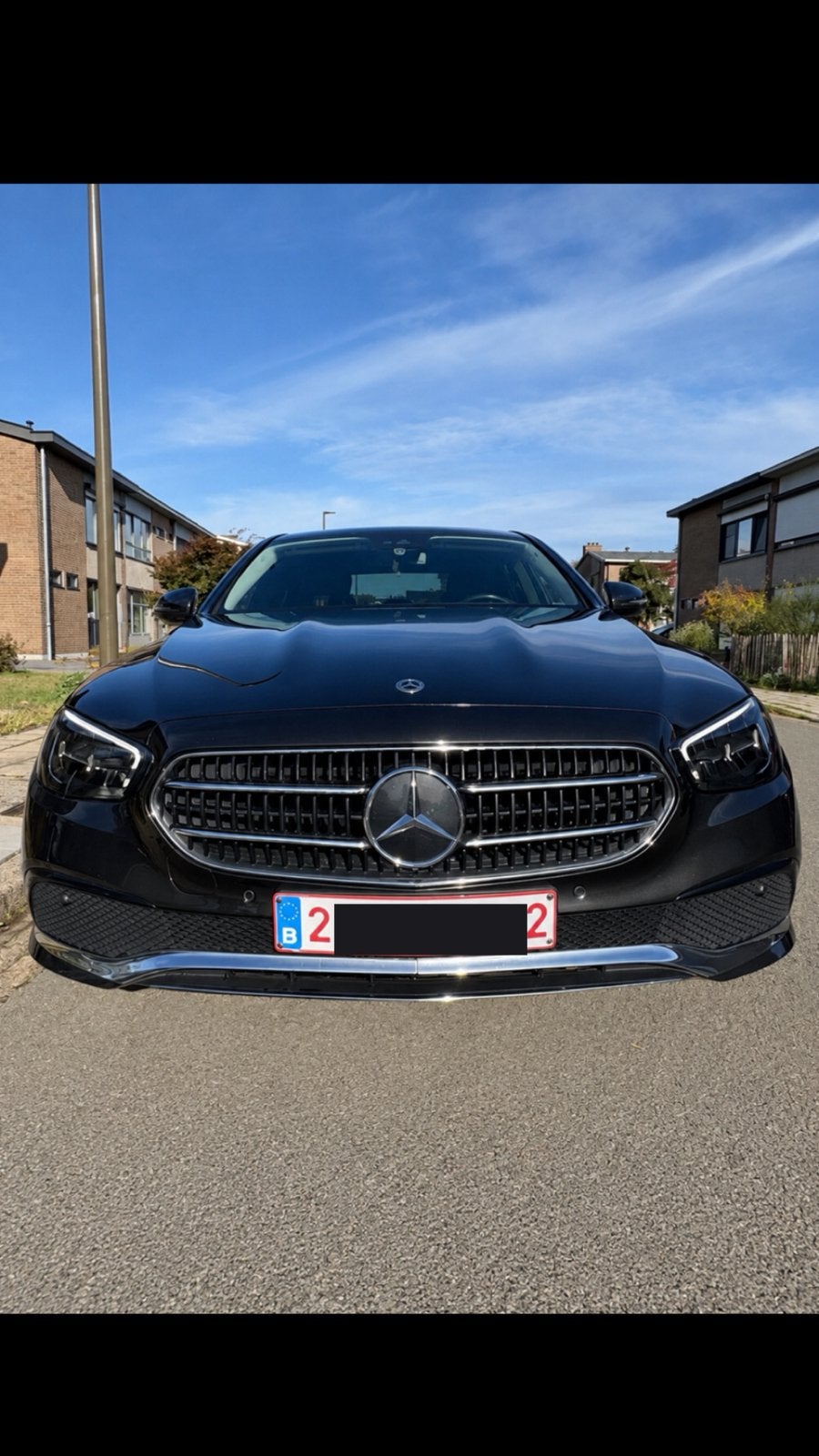 E200 Benzine 2022 euro 6 80.000 km top staat !, Autos, Argent ou Gris, 170 g/km, Euro 6, Noir