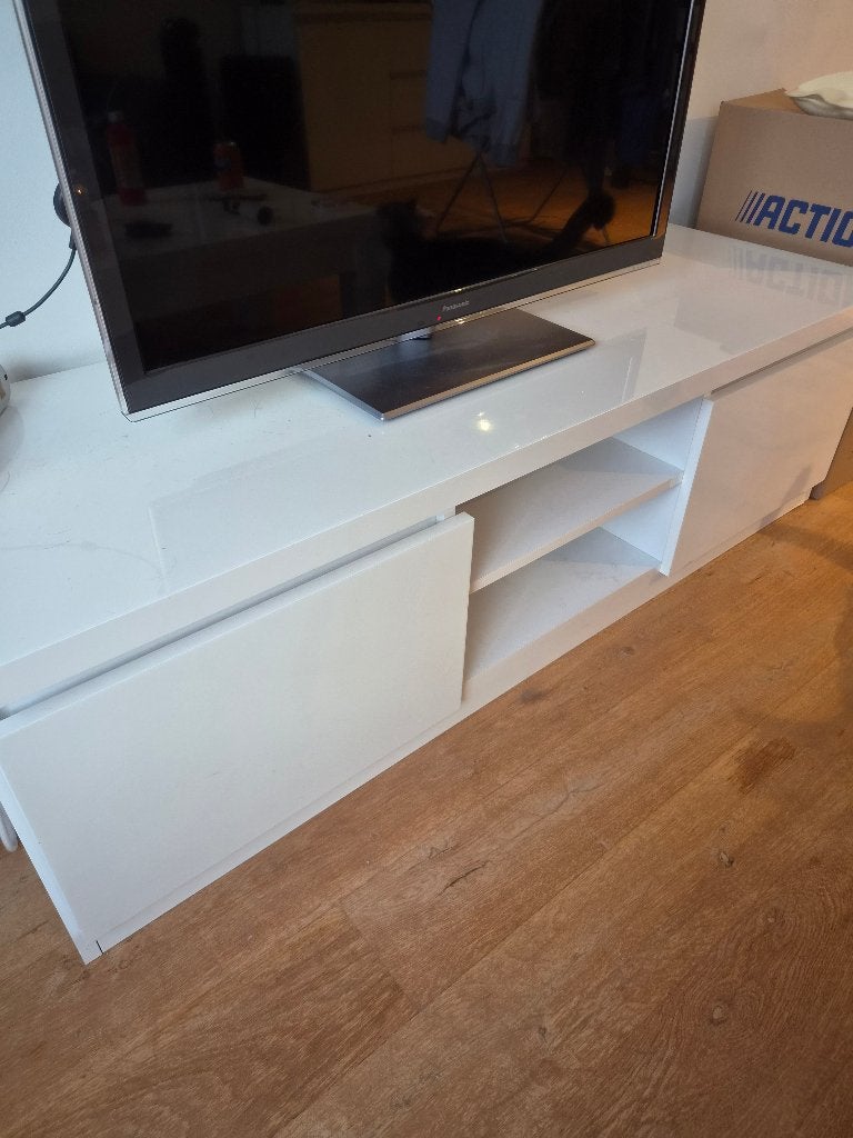 Tv-kast, Ophalen, Gebruikt, 100 tot 150 cm, Minder dan 100 cm
