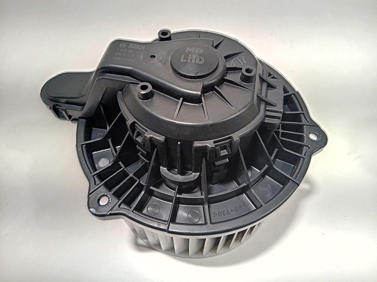 Kachel ventilator motor Kia Pro cee'd, Onderdelen@venauto.nl, Van der Ven Autorecycling B.V., Ettenseweg 76, 4706 PB Roosendaal, The Netherlands