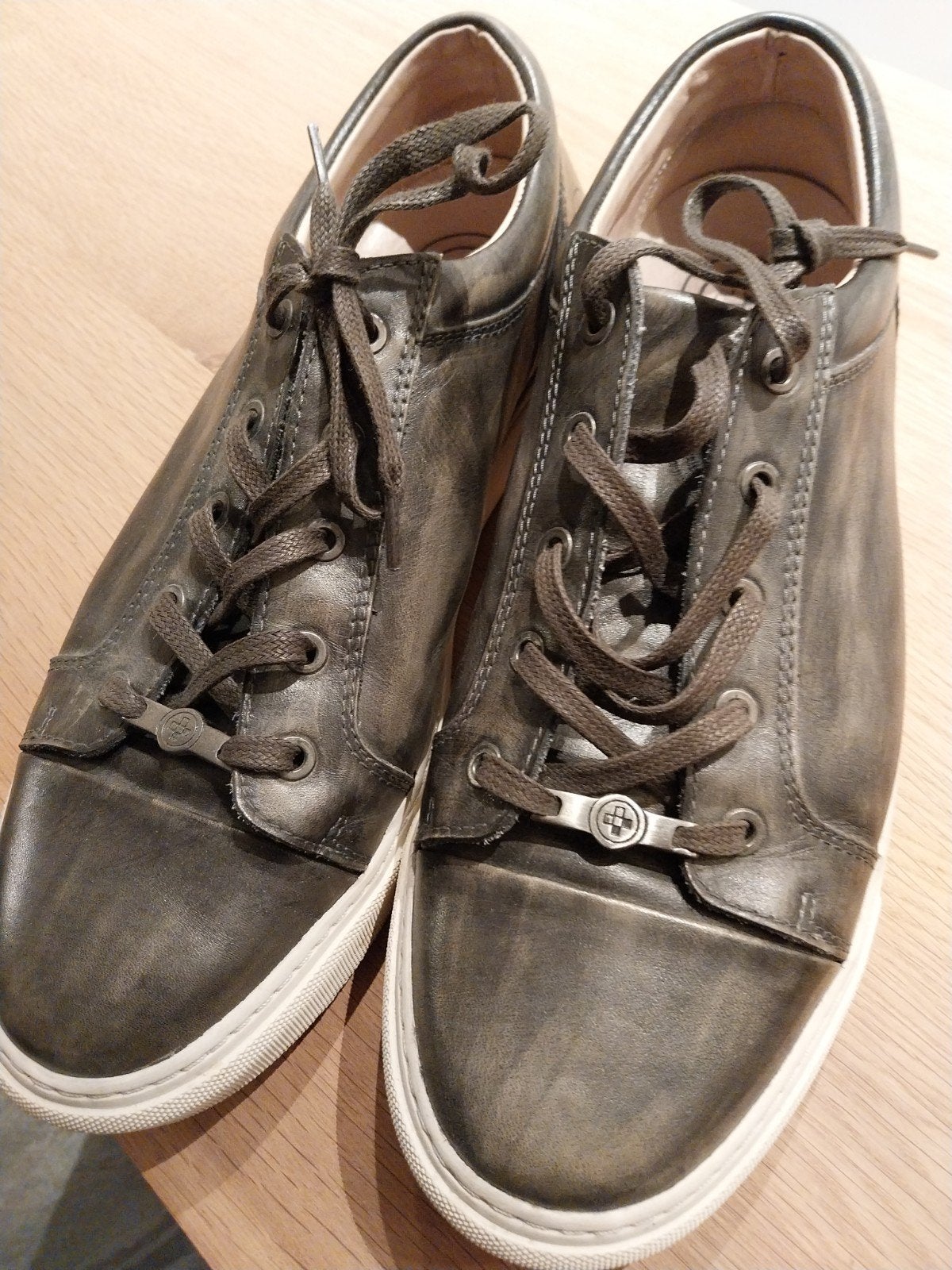 schoenen GINO B maat 44 amper gedragen, Ophalen of Verzenden