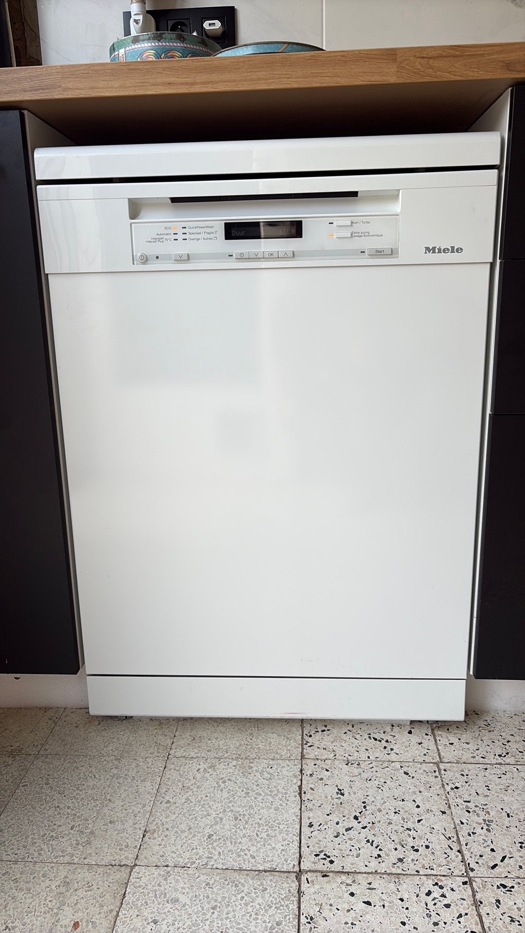 Miele vaatwasser, Elektronische apparatuur, Ophalen, Zo goed als nieuw, Vrijstaand
