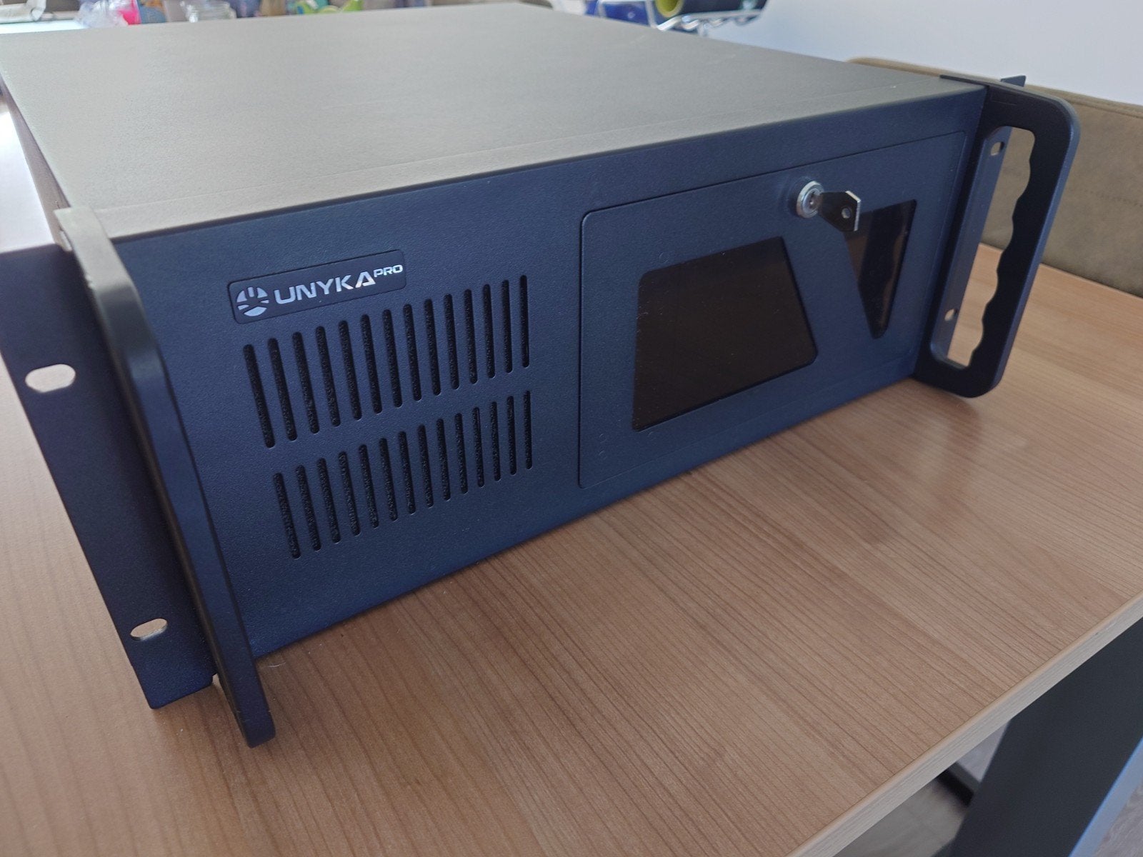 Intel Xeon workstation 64gb ddr5 ecc, Informatique & Logiciels, Ordinateurs de bureau, Enlèvement, Intel Xeon, 64 GB ou plus, SSD