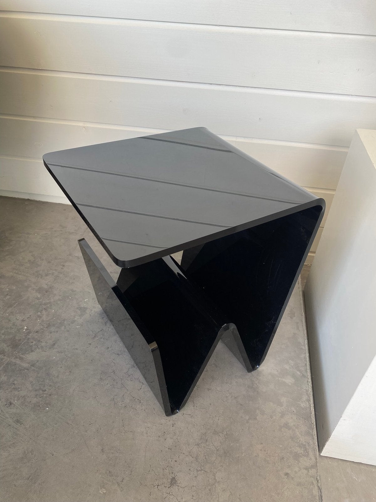 Design Bijzettafel met Tijdschriftenrek, Maison & Meubles, Accessoires pour la Maison | Porte-journaux & Porte-revues, Range-revues