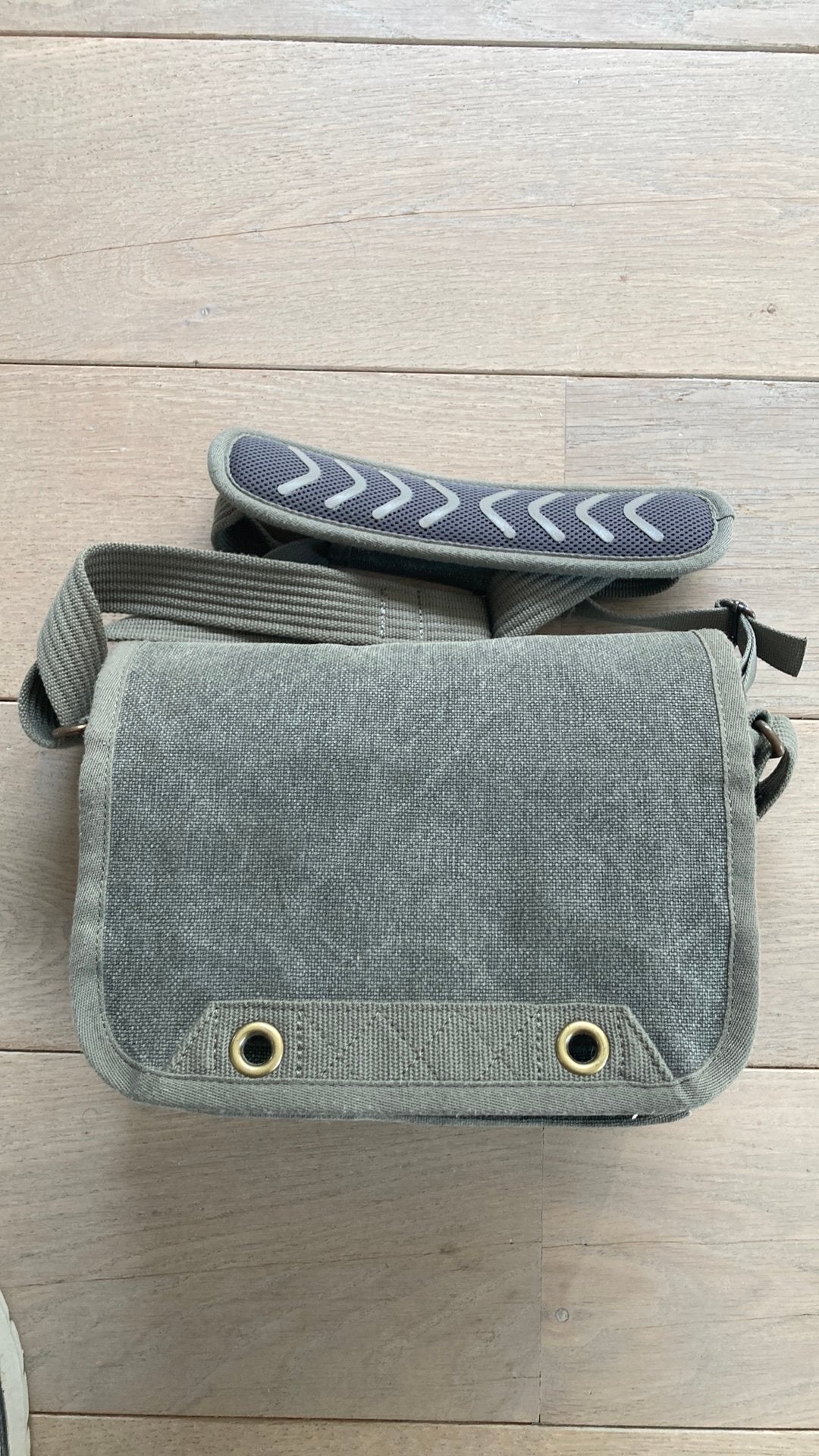 Cameratas Tink Tank 5 v2.0, Enlèvement, Comme neuf, Gris