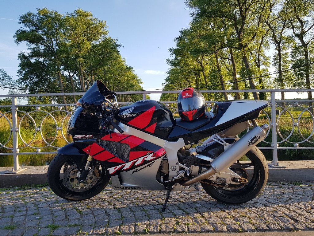 Honda vtr sp2, Motoren, Motoren | Honda, 2 cilinders, Sportuitlaat, Occasion, Handgeschakeld