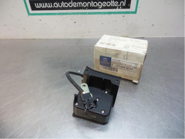 Kachelklep Motor van een Mercedes S-Klasse (S-Klasse 91-), Auto-onderdelen, Motor en Toebehoren, -, -, Nieuw, Ophalen of Verzenden