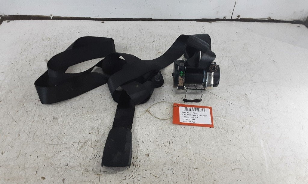 CEINTURE DE SECURITE AVANT GAUCHE 1 serie (F40) (L004814), Autos : Pièces & Accessoires, Utilisé, BMW, Petuelring 130
80809  München, DE
