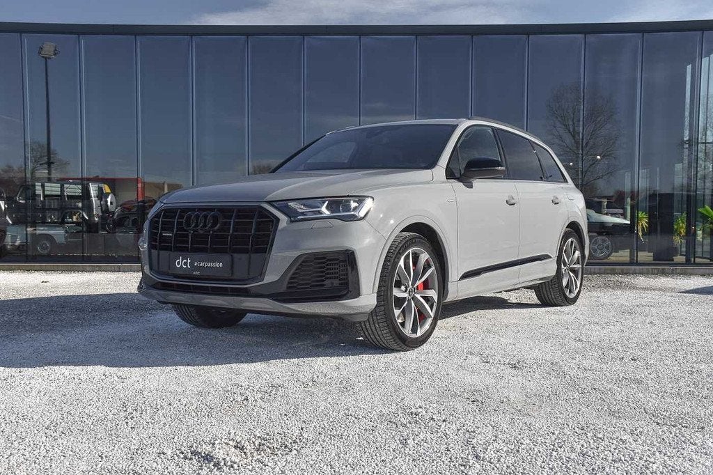 Audi Q7 60e Hybr Competition S Line HeadUp Carbon Pack, Auto's, Audi, Automaat, 340 kW, 462 pk, Leder