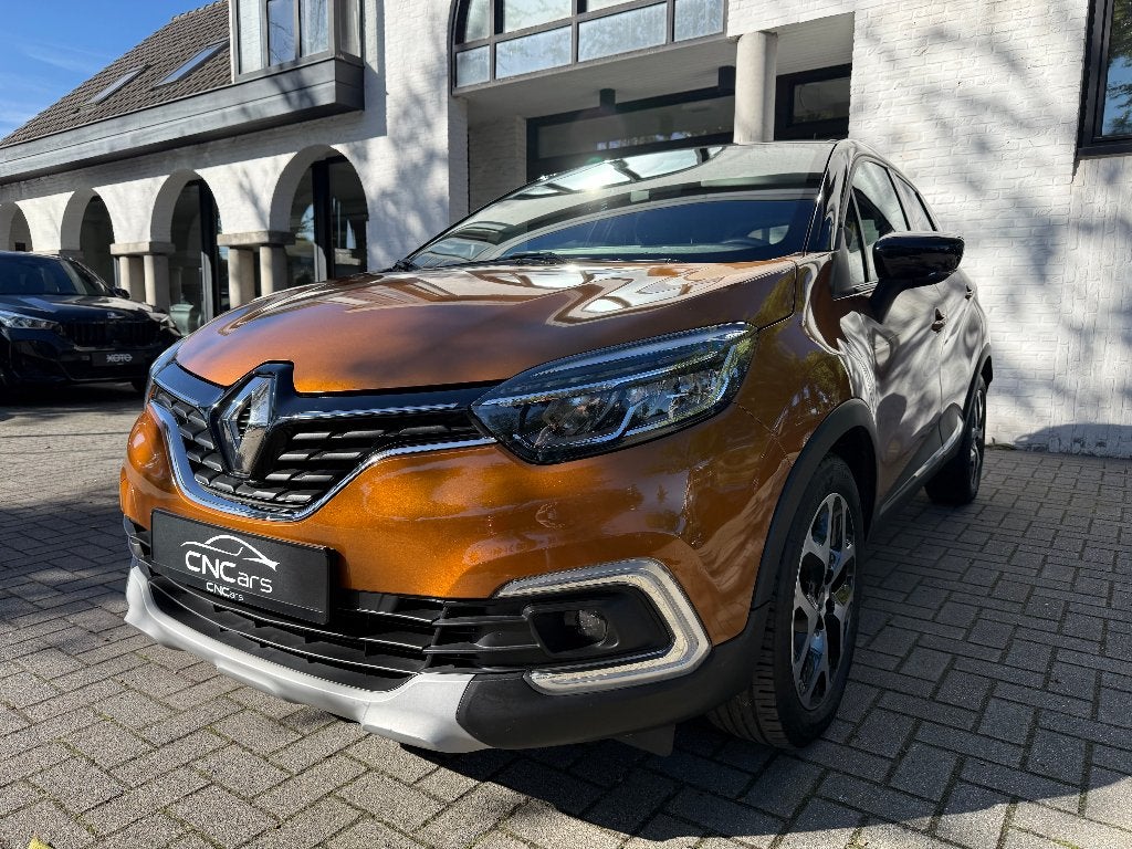 Renault Captur ***ZEER WEINIG KM'S***, Auto's, Stof, 146 g/km, Bedrijf, 5 zetels