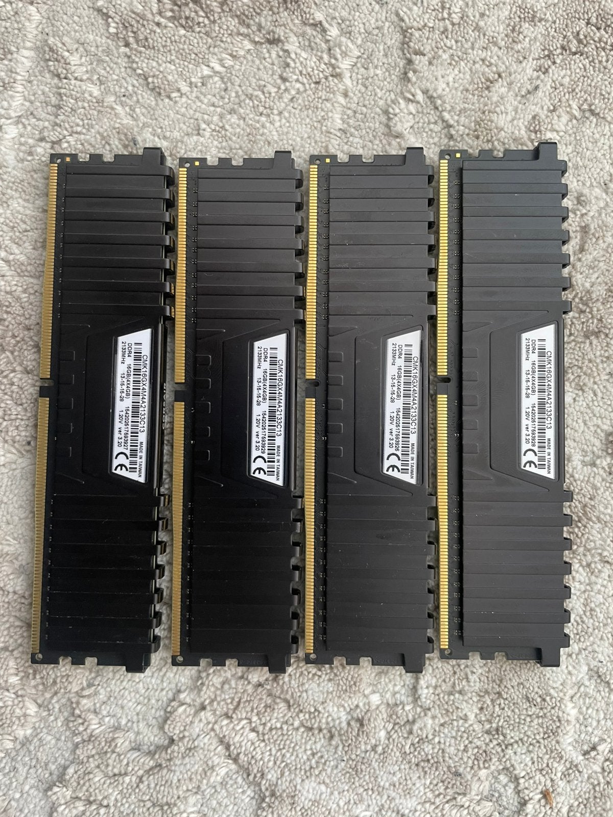 Verschillende DDR4 en DDR3 ram, Computers en Software, RAM geheugen, Ophalen, Zo goed als nieuw, DDR4