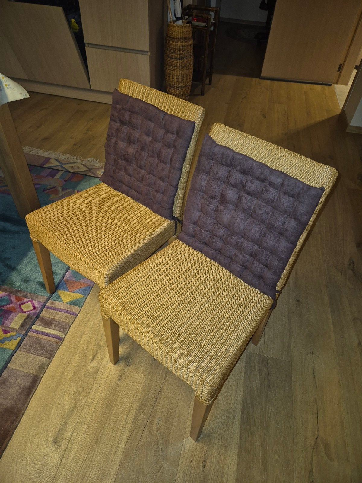 4 chaises de cuisine robustes de qualité, Comme neuf, Enlèvement, Quatre, Synthétique