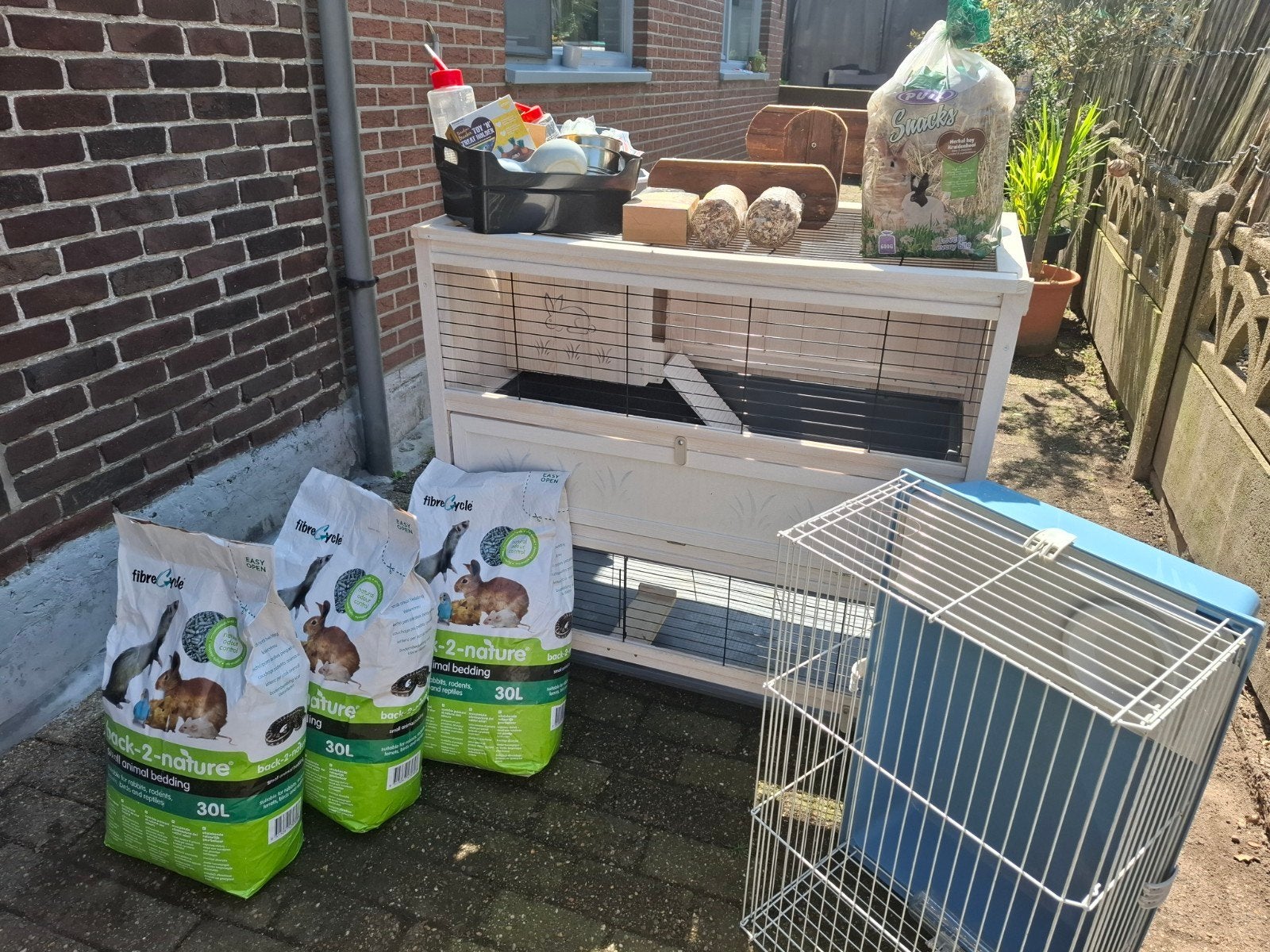 Cage à lapins et accessoires, Enlèvement