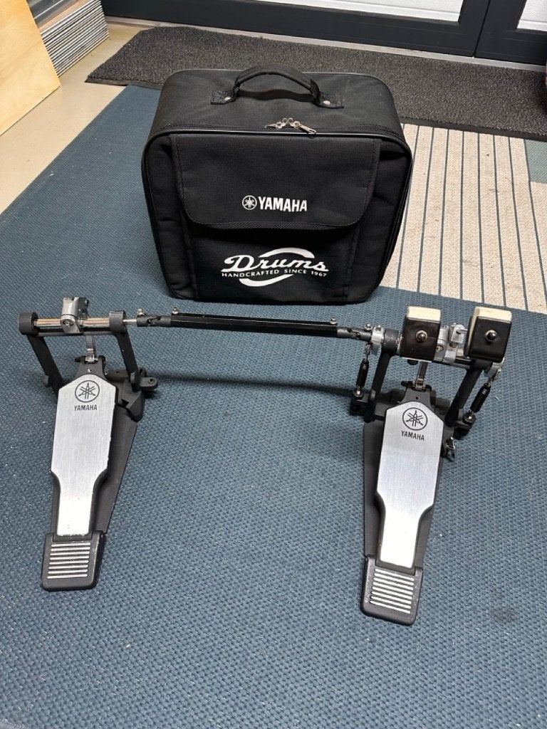 Yamaha DFP9500D dubbel bass pedaal, Muziek en Instrumenten, Ophalen of Verzenden, Zo goed als nieuw, Yamaha