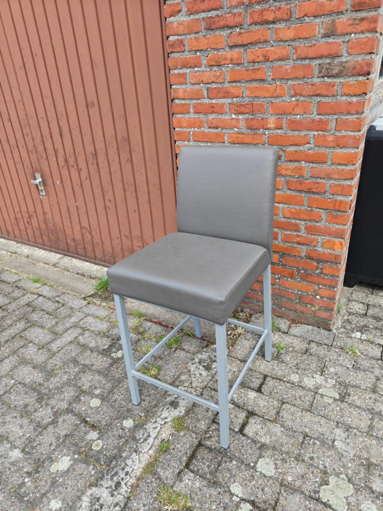 Bar stoel gratis, Huis en Inrichting, Ophalen