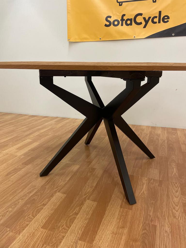 Table de salle à manger ronde en bois massif — (NOUVEAU), Enlèvement ou Envoi