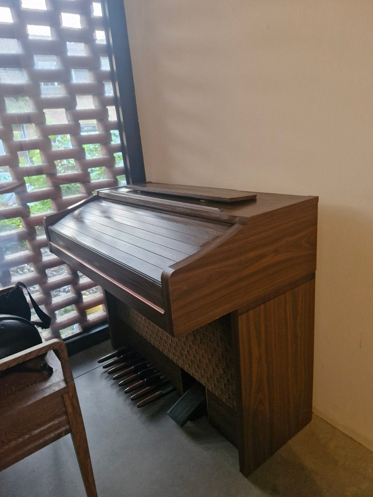 Hammond orgel model 8022, Ophalen